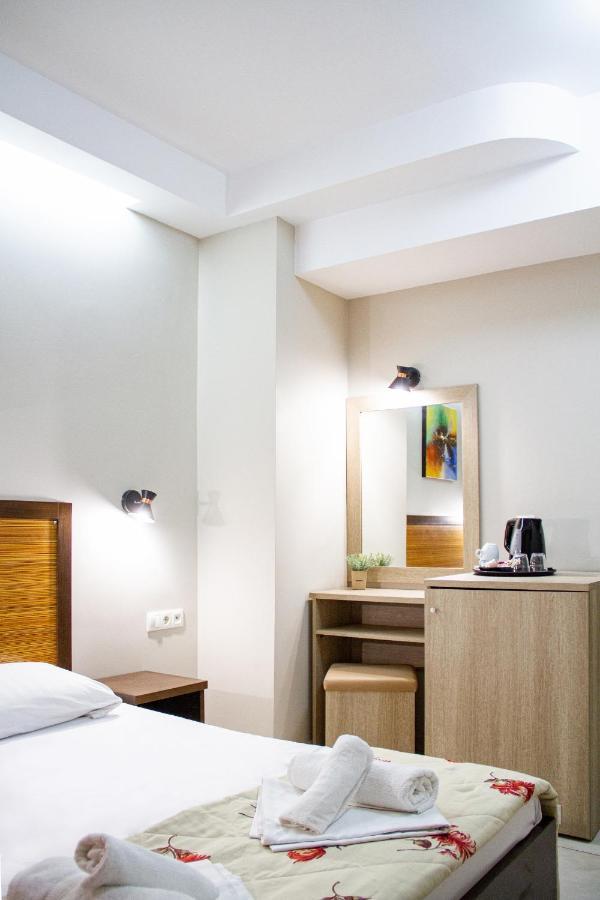 Paralía Hotel Rodon מראה חיצוני תמונה