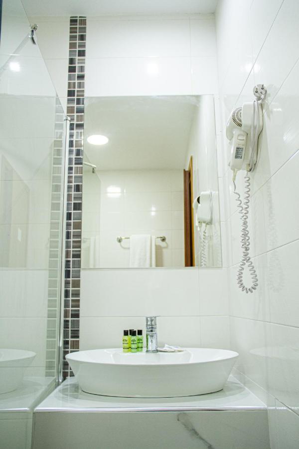 Paralía Hotel Rodon מראה חיצוני תמונה