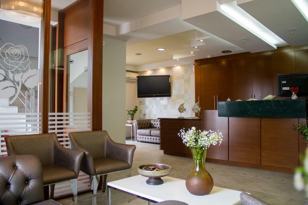 Paralía Hotel Rodon מראה חיצוני תמונה