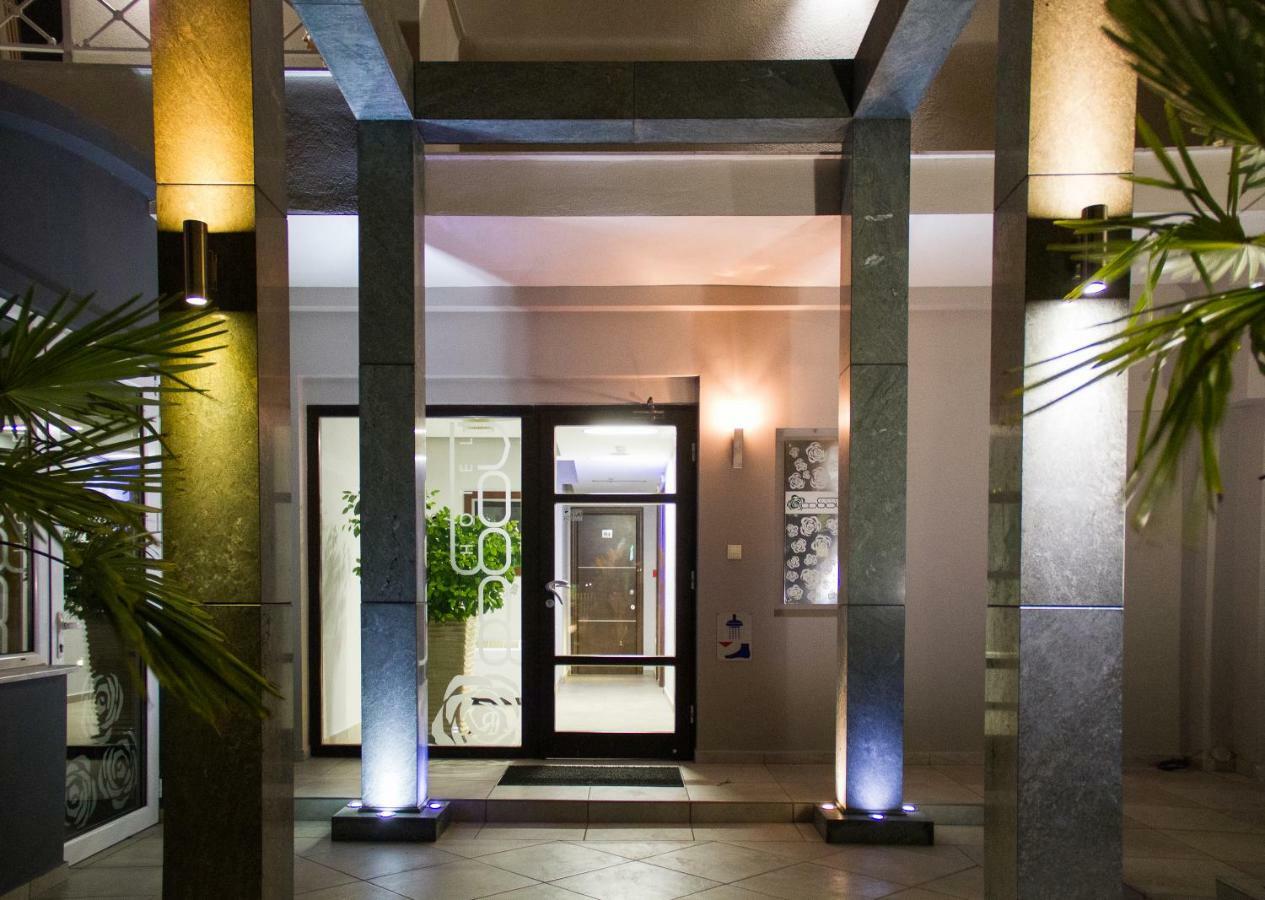Paralía Hotel Rodon מראה חיצוני תמונה