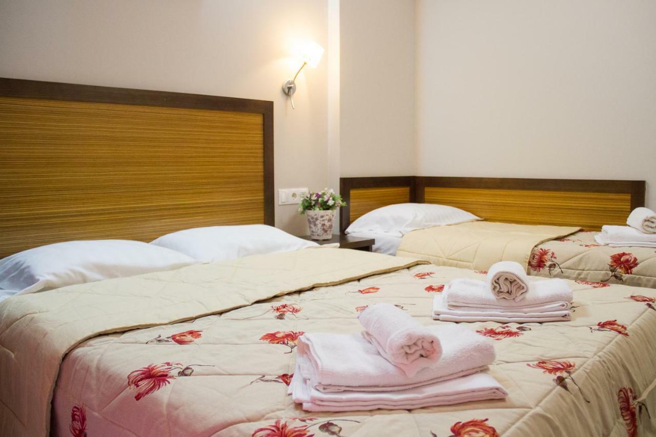 Paralía Hotel Rodon מראה חיצוני תמונה